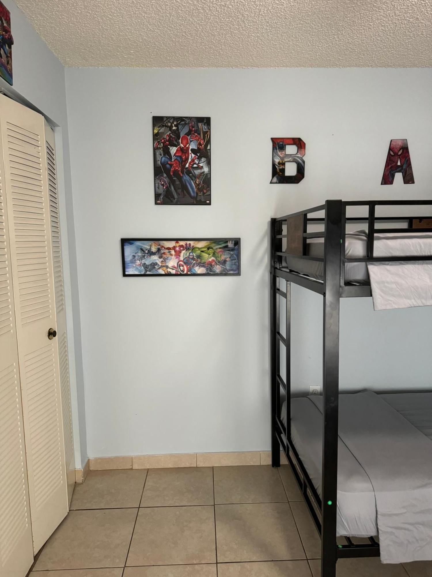 Beds & Sheets Downtown Hostel Miami Exterior photo